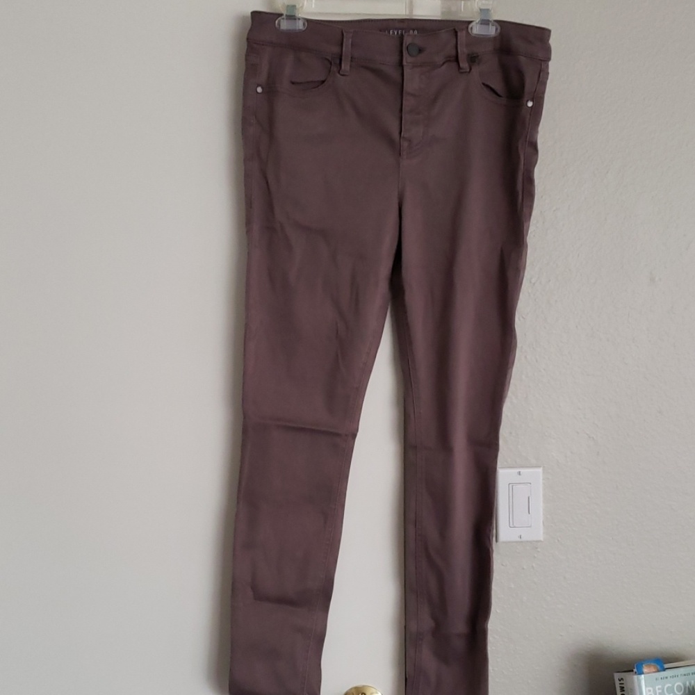 Level99 beige pants